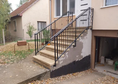 kovácsoltvas lépcsőkorlát Debrecen, Nagyerdő