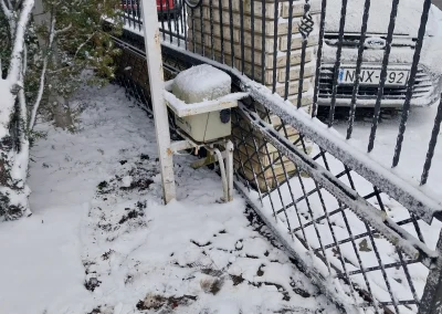 Kovácsoltvas úszókapu